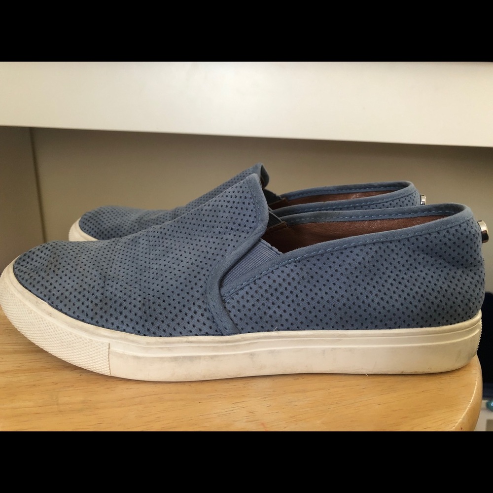 Steve Madden Blue Zaraay Canvas Sneakers